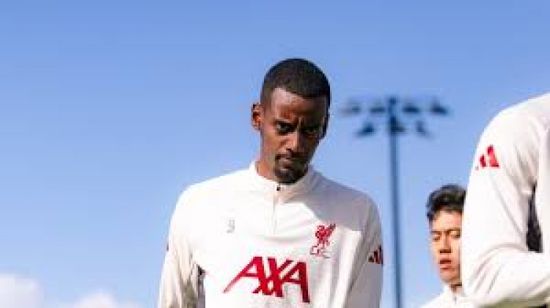 سلوت: إيساك قد يغيب عن ليفربول أمام برنتفورد في الدوري