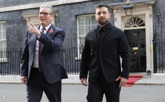 رئيس الوزراء البريطاني يدعو "تحالف الراغبين" لتعزيز دفاعات أوكرانيا