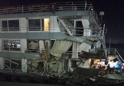 انهيار جزء من كوبري في أسوان بعد اصطدام باخرة