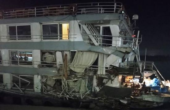 انهيار جزء من كوبري في أسوان بعد اصطدام باخرة