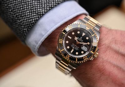 صادرات الساعات السويسرية تتراجع للشهر الثاني متأثرة برسوم ترامب