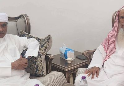 البحسني يطمئن على الحكم النهدي والشيخ باوزير