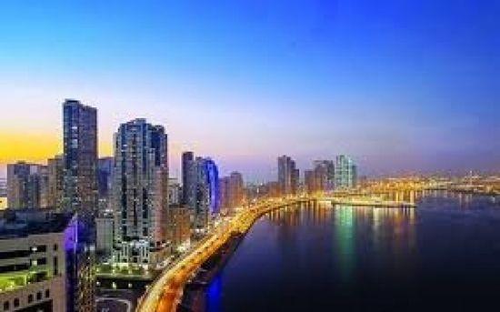 الشارقة: إصدار وتجديد 18.45 ألف رخصة أعمال بالربع الثالث