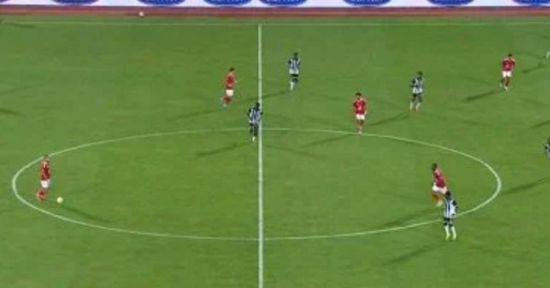 الأهلي يتعادل سلبياً مع إيجل نوار في الشوط الأول