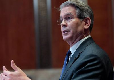 أمريكا والصين تتوصلان إلى اتفاق مبدئي لتأجيل قيود المعادن النادرة