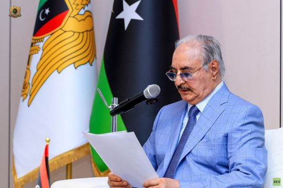 حفتر: ينبغي حلّ الأزمة الليبية بإرادة الشعب ومساندة القبائل