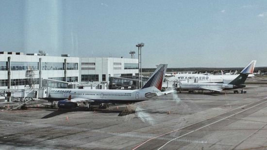 إغلاق مطارين في موسكو بعد الهجوم الأوكراني