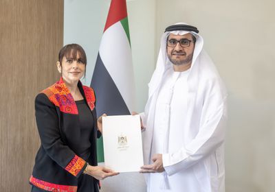 الخارجية الإماراتية تتسلم أوراق اعتماد سفيرة فلسطين لدى أبوظبي