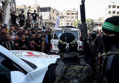 حماس تعلن انتشال جثتي "أميرام كوبر" و"ساهر باروخ"