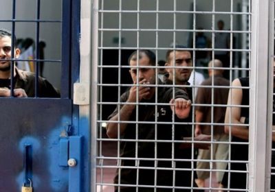 إسرائيل تخطط لإعادة اعتقال أسرى فلسطينيين مفرج عنهم