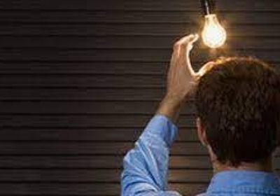 احذر من النوم تحت الأنوار