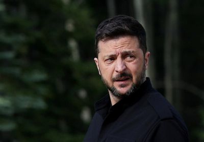 زيلينسكي يؤكد استعداد أوكرانيا لمحادثات سلام بشرط