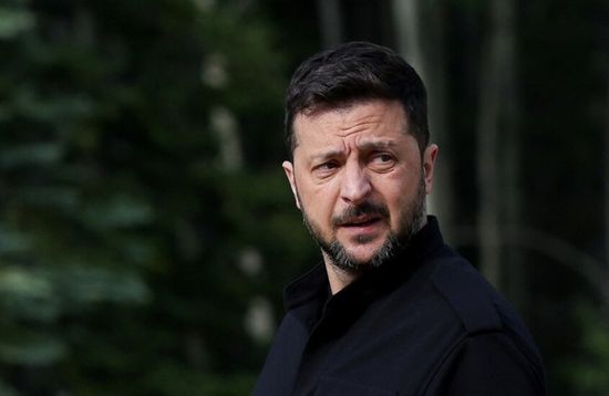 زيلينسكي يؤكد استعداد أوكرانيا لمحادثات سلام بشرط