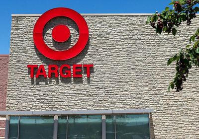 "تارجت" تعلن خفض 1800 وظيفة إدارية لاستعادة النمو