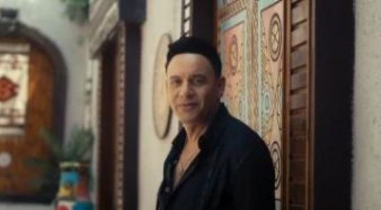 مصطفى قمر يطرح أولى أغاني ألبومه "قمر 25" بعنوان "اللى كبرناه"