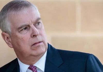 البرلمان البريطاني يشكك في حقي الأمير آندرو بالإقامة في قصر ملكي