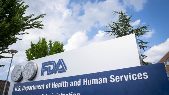 الغذاء والدواء الأمريكية توجه بتطوير بدائل أرخص للأدوية الحيوية