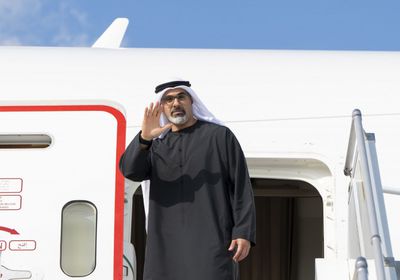 ولي عهد أبوظبي يغادر كوريا