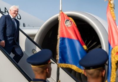 في مستهل جولة أفريقية.. الرئيس الألماني يصل القاهرة