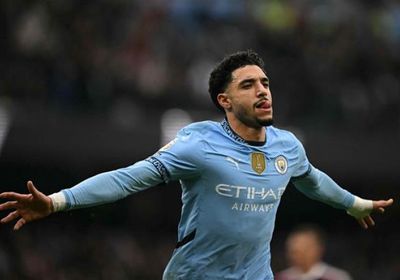 بطريقته الخاصة.. مانشستر سيتي يحتفل بافتتاح المتحف المصري الكبير