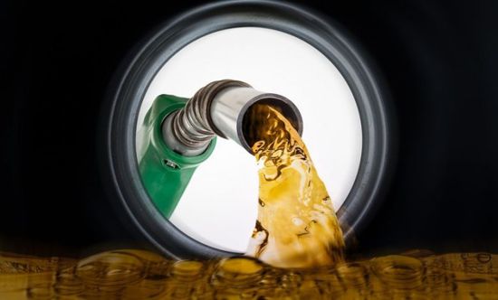 هوامش أرباح مصافي النفط تسجل أعلى مستوى في 20 شهراً