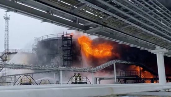    هجوم أوكراني يستهدف منشآت نفطية بروسيا