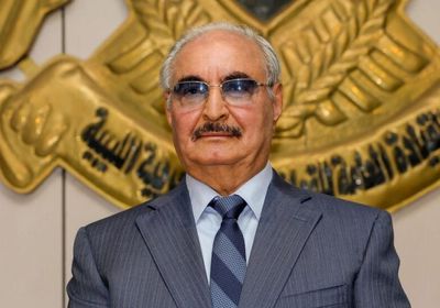 لإنهاء الأزمة السياسية.. حفتر يدعو الليبيين إلى تحرك سلمي منظم