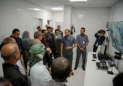 تدشين خدمة العلاج الإشعاعي الداخلي في مركز المكلا