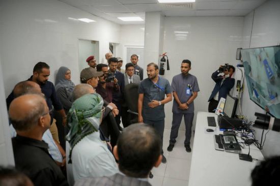 تدشين خدمة العلاج الإشعاعي الداخلي في مركز المكلا