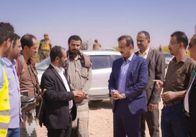 بن الوزير يتفقد التوسعة الجديدة لمساحة المدينة الطبية في عتق