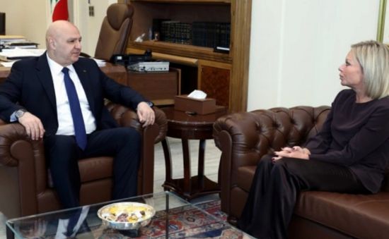 الرئيس اللبناني: لا خيار أمامنا سوى التفاوض