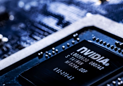 ترامب يخصص رقائق "إنفيديا" المتقدمة للشركات الأمريكية