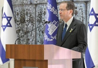 هرتسوغ يحذر: إسرائيل على حافة الهاوية