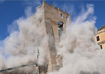 انهيار جزئي لبرج تاريخي في العاصمة الإيطالية روما