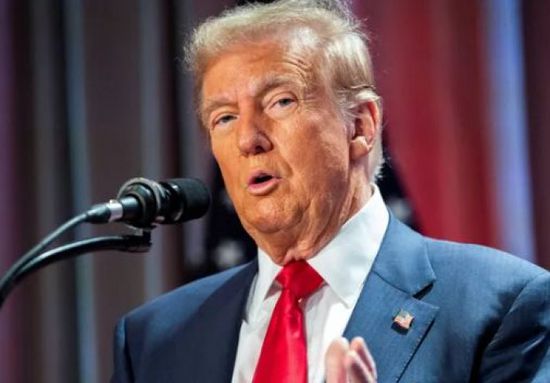 ترامب يدعم كومو ويهدد بتقليص التمويل لمدينة نيويورك في حال انتخاب ممداني رئيسا لبلديتها