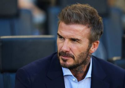 منح ديفيد بيكام لقب فارس لخدماته في الرياضة والأعمال الخيرية