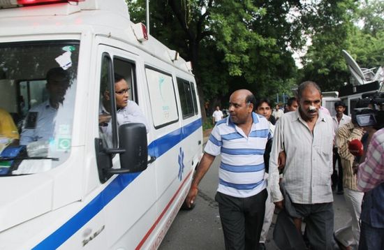 مصرع 6 أشخاص جراء اصطدام بين قطارين في الهند