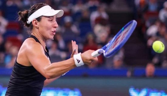 جوف تطيح بباوليني من البطولة الختامية للموسم