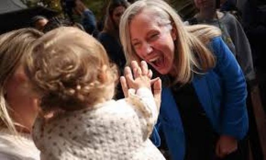 أبيغيل حاكمة لولاية فيرجينيا