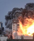 غارات إسرائيلية تستهدف مناطق شرق خان يونس