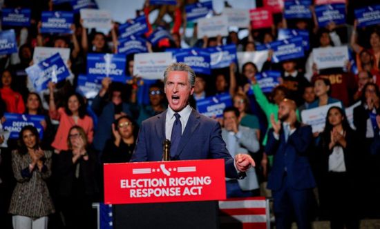 كاليفورنيا توافق على إعادة تقسيم دوائرها الانتخابية لمواجهة ترامب