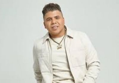 عمر كمال يطرح أولى أغاني ألبومه الجديد "اتغيرتي ومشيتي"  