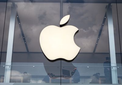 أبل تخطط لاستخدام نموذج ذكاء اصطناعي بشأن تشغيل "سيري"