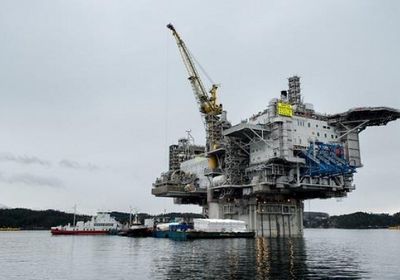 إنتاج أمريكا من النفط يسجل 13.8 مليون برميل يومياً