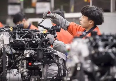 نمو نشاط التصنيع الصيني يتباطأ مع تراجع التصدير