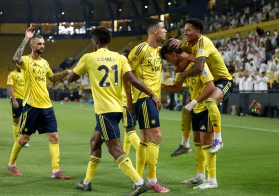 التعاون يتقاسم صدارة الدوري السعودي مؤقتًا مع النصر بفوز كبير على الفتح