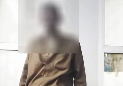 ضبط متهم بتخريب شبكة الصرف الصحي في التواهي