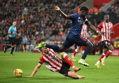 الأرسنال يتعادل مع سندرلاند في الدوري الإنجليزي