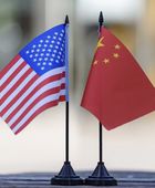 الصين تعلّق حظر تصدير معادن ذات استخدام مزدوج إلى الولايات المتحدة