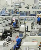 ارتفاع أكبر من المتوقع في طلبيات المصانع الألمانية